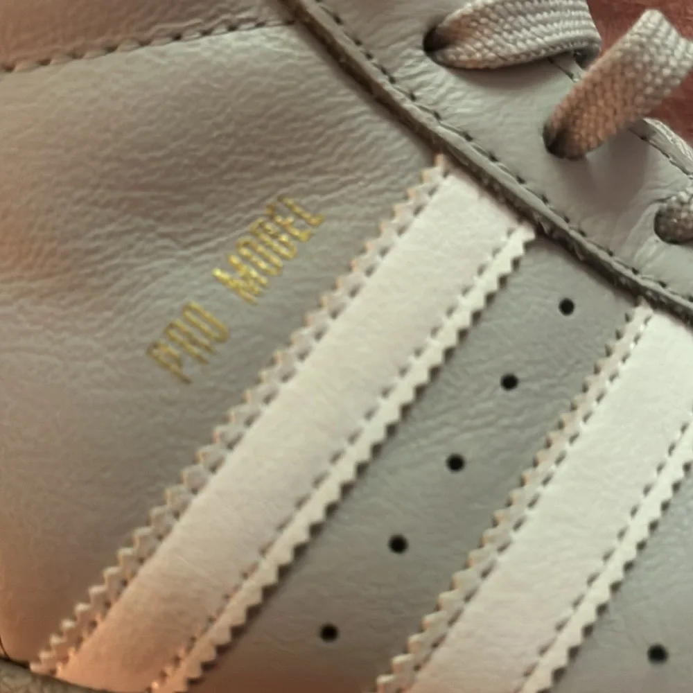 Pro Model Adidas - Picture 6 of 8